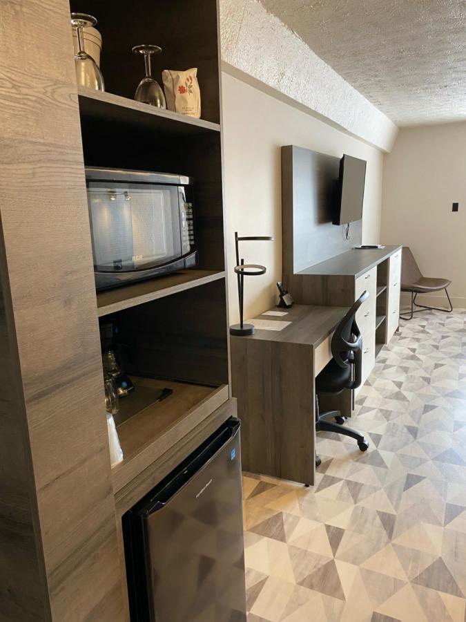 Travelodge By Wyndham Drummondville Dış mekan fotoğraf