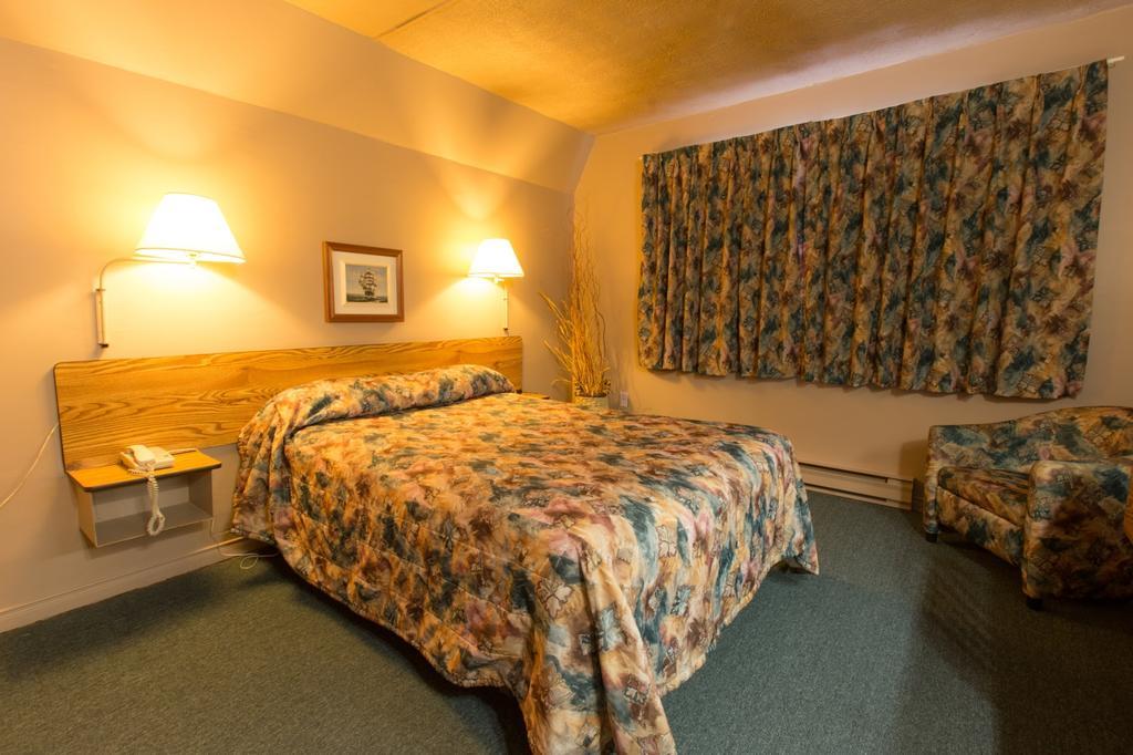 Travelodge By Wyndham Drummondville Oda fotoğraf